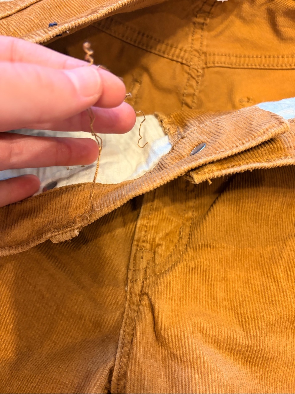 GAP Women’s Vintage Slim Corduroys - Picture 7 of 7